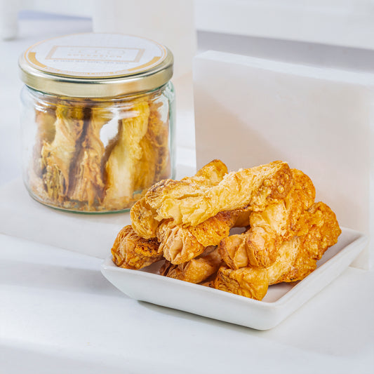Pesto Rosso & Parmesan Crispy Twist