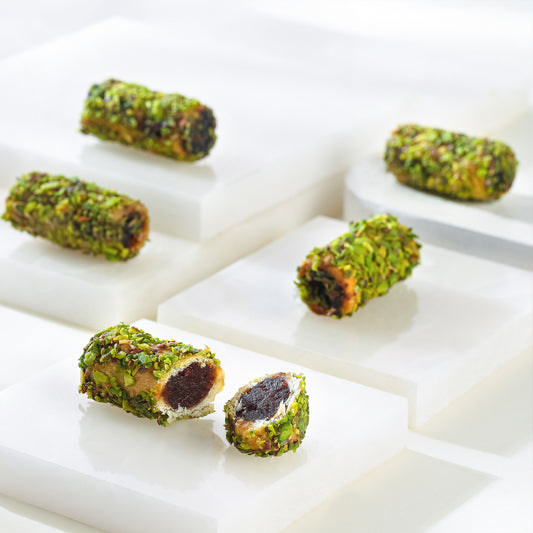 Dates & Pistachio Makroudh